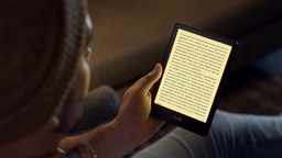 Amazon coupe le cordon sur 13 anciennes Kindle : le jailbreak à la rescousse