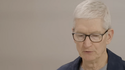 Tim Cook ouvre des archives inédites d'Apple : que découvre-t-il ?