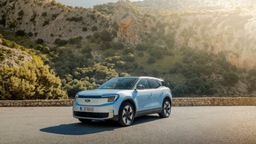 Ford améliore l'autonomie et les performances de ses Explorer et Capri électriques