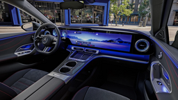 Mercedes montre l'intérieur de la Classe C électrique et son écran géant de 39 pouces