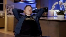 Elle a demandé à Elon Musk ce qu'il ferait avec seulement 1000 dollars, sa réponse est improbable !