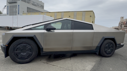 Évacuation d'urgence des astronautes : SpaceX troque les blindés anti-mines contre des Cybertruck