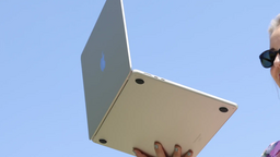 Le MacBook Air M5 en promo : -200€ par rapport à l'Apple Store, le bon plan du moment !
