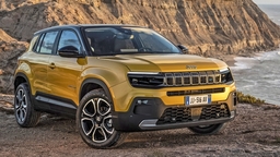 VE : Jeep Avenger, My Ami Play, Ford E-Transit Custom et le tactile de Tesla