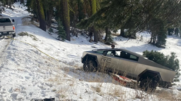 VE : le Cybertruck en galère dans la neige, RangeRover électrique & un nouveau Robot Tesla