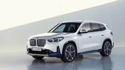 BMW iX1 : un petit SUV puissant, cher et à l'autonomie limitée (mais avec charge gratuite !)