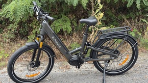 Test du Engwe E26 3.0 Pro : un vélo électrique confortable pour la ville et les chemins