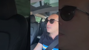 Tesla connait-il le volant capacitif ?