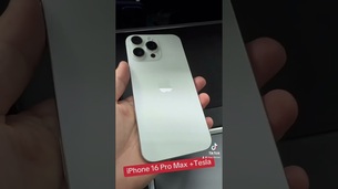 Charger un iPhone 11 Pro Max dans une Tesla : problème !