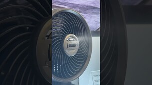 Le ventilateur TurboCool « Misting Fan 516S de chez Dreo ￼va vous rafraîchir￼ ! 🥶