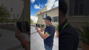 Prendre des photos et des vidéos avec l’iPhone Duo, c’est loin d’être pratique… 📱