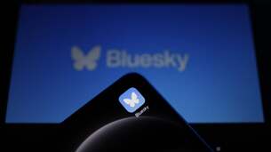 Bluesky propose gratuitement une fonction sacrifiée par X