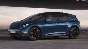VE : Audi RS Q e-tron E2, la Megane E-Tech cartonne et une Cupra  Born 77kWh à 40500 €