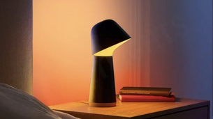 Une lampe Philips Hue qui simule le lever/coucher du soleil, ça vous branche ?