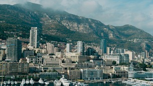 La ceinture de sécurité va-t-elle devenir obligatoire dans cette petite ville entre Nice et Menton ?