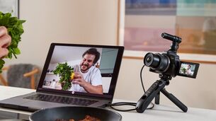 Canon EOS R8 et R50 : deux boitiers photo/vidéo plus abordables, mais limités