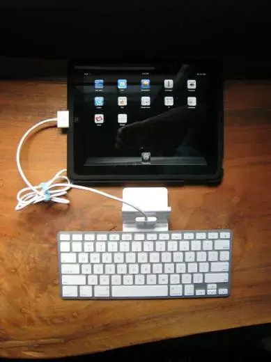 Combiner clavier et iPad en mode paysage