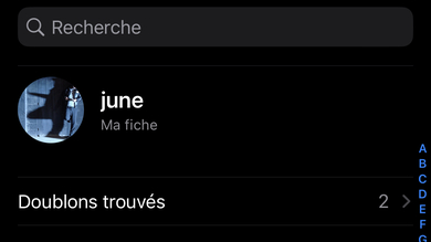 iOS 16 recherche aussi les doublons dans les contacts