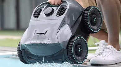 Grosse promo sur le robot sans fil nettoyeur de piscine Aiper (-28%) !
