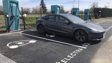 VE : même Jardiland va proposer de la charge rapide ! (avec Electra)