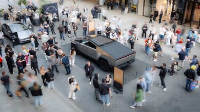 Le Tesla Cybertruck est déjà visible en Allemagne, mais interdiction de monter dedans !