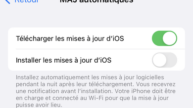 Craig Federighi explique pourquoi les màj automatiques arrivent avec tant de retard