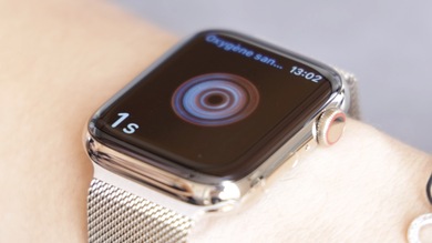L'Apple Watch Series 6 reconditionnée, le bon plan du moment face à l'Apple Watch SE ?