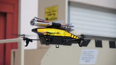 La Poste et Parrot lancent le "Air Drone Postal"