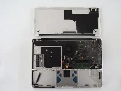 MacBook : le grand strip tease