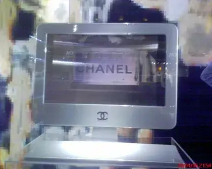 Chanel au look Apple