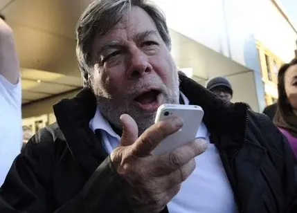 Magic Woz aimerait bien qu'Apple travaille avec Google et Samsung