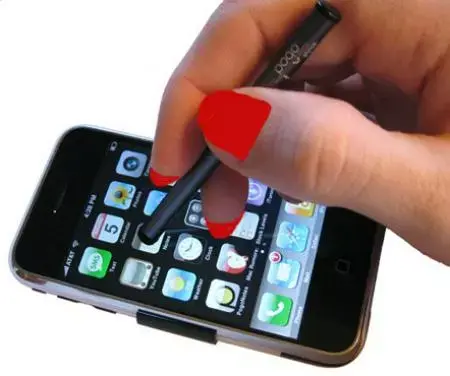 iPhone : une solution pour les femmes qui griffent !