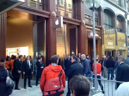 AppleStore de Genève : c'est le rush !