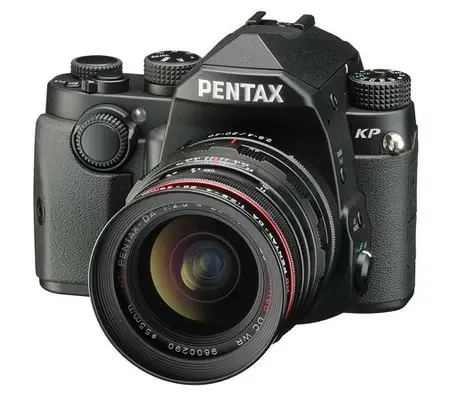 Pentax KP, un joli reflex à la sensibilité impressionnante de 819 200 ISO