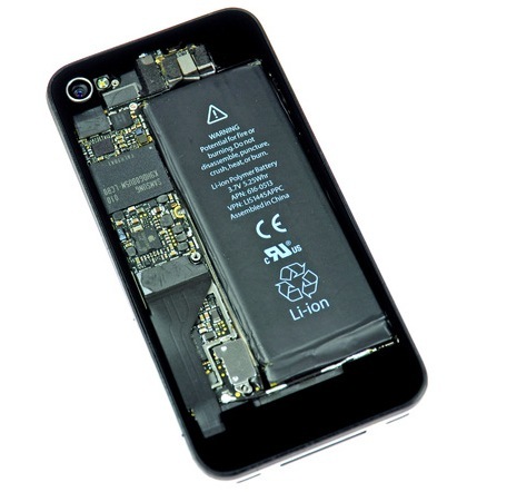 iPhone pas cher : le plastique c'est fantastique ?