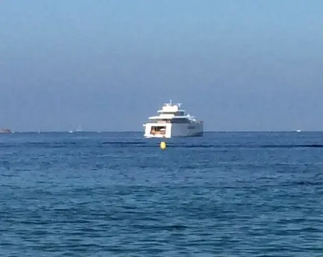 L'image du jour : la yacht de Steve Jobs se balade en Corse  (MAJ x3)