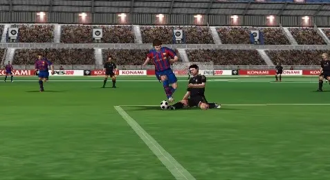 PES 2010 sur iPhone : Konami tire au but !