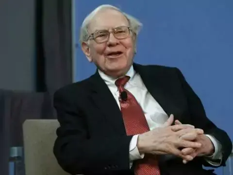 Warren Buffet détient pour 120 milliards d’actions Apple [Berkshire Hathaway]