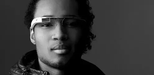 Google Glass : bientôt plus fonctionnelles appairées à un iPhone