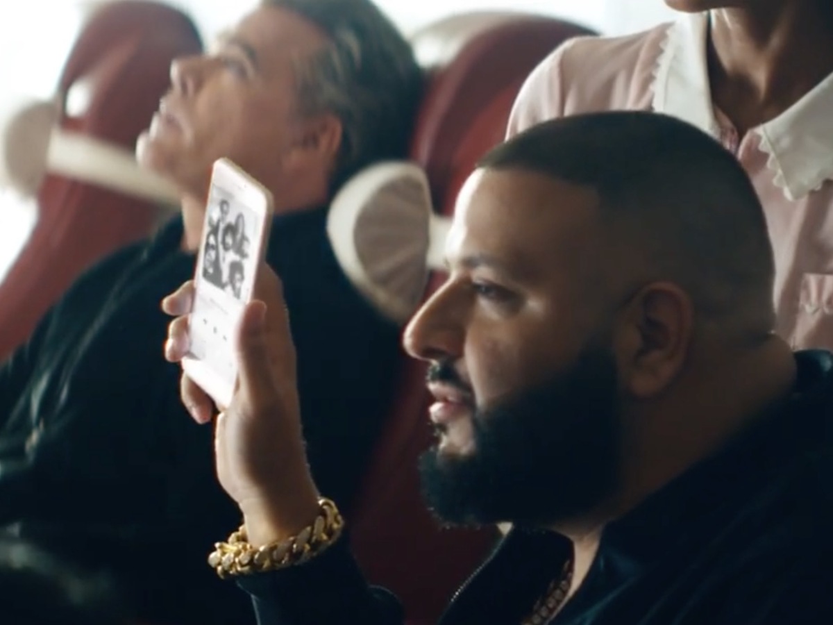 DJ Khaled et Ray Liotta font la (nouvelle) pub d'Apple Music
