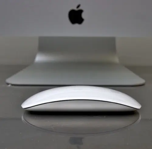 Magic Mouse, la souris multitouch selon Apple