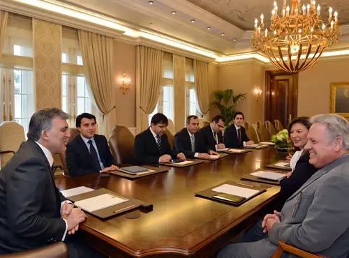 Tim Cook rencontre le Président turc, avant l'ouverture de l'Apple Store