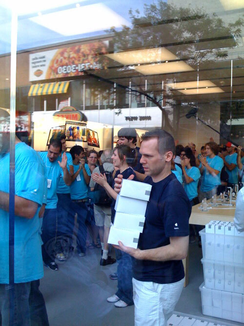 Apple Store Sainte Catherine : ambiance