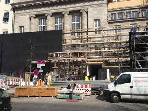 L'Apple Store de Berlin tombe le masque