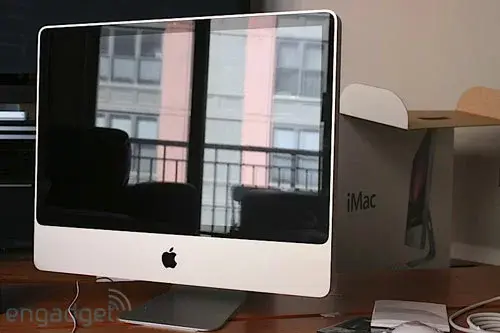 Déballage d'un nouvel iMac