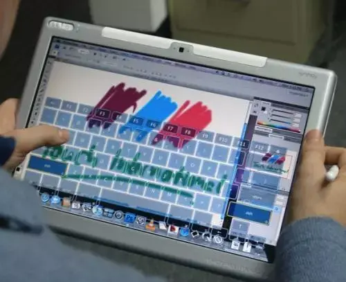 Et le ModBook devient multitouch