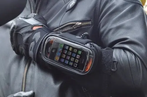 iBike Rider, un kit iPhone pour motard