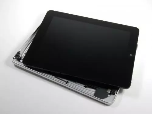 iPad : iFixit le décortique déjà