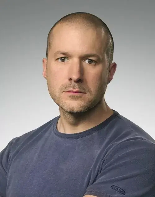 Jonathan Ive est nommé "Chancellor" du Royal College of Art (à la place de James Dyson)