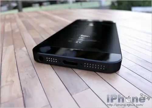 iPhone 5 : des photos d'un modèle assemblé